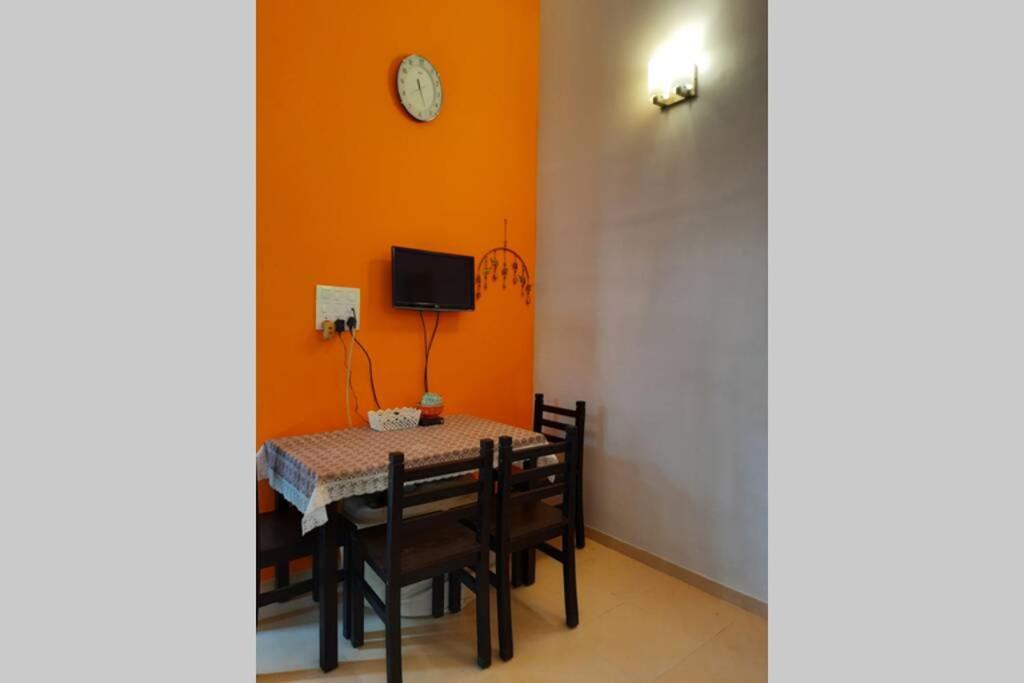 Joy Cottages - Premium Chalets, Vacation Home Rentals Карджат Экстерьер фото